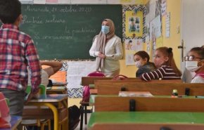 الجزائر تتجه نحو القضاء على التعليم بالفرنسية!