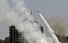 گردان های قسام در پاسخ به بمباران غیرنظامیان غزه، تل آویو را هدف قرار داد
