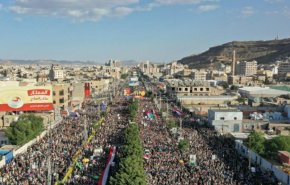 'جمعة التعبئة والاستنفار'.. اليمن يشهد أكبر مليونية دعما لفلسطين

