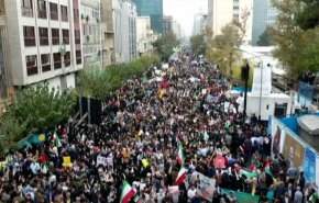 مدن ايران تنتفض للتأكيد على دعمها للفلسطينيين ضد جرائم الصهاينة