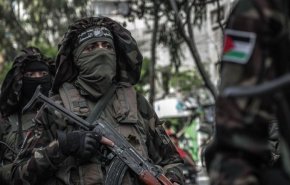 مقاومة فلسطينية رادعة ورمال غزة تغرق المحتلين 