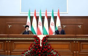 الرئيس الايراني: نحن ملزمون بإنهاء الظلم التاريخي على فلسطين