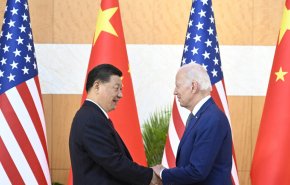 بايدن يؤكد لشي أن التنافس بين الولايات المتحدة والصين لا يجب أن يؤدي إلى صراع