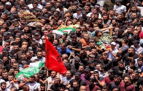 تشييع جثامين خمسة شهداء في مخيم بلاطة شرق نابلس