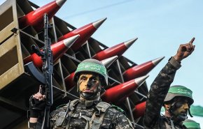 القسام تقصف باحدى اكبر رشقات صواريخها على 'تل أبيب' 