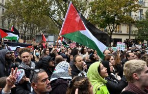 تظاهرات شهروندان فرانسه برای توقف جنایات رژیم صهیونیستی در فلسطین + فیلم
