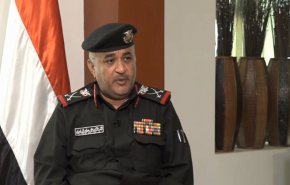 فيديو خاص: قائد يمني يكشف عن حقيقة معاملة طاقم جالاكسي