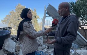 رسالة والد الأسير تامر مرعي من على أنقاض بيته الذي هدمه الاحتلال + فيديو