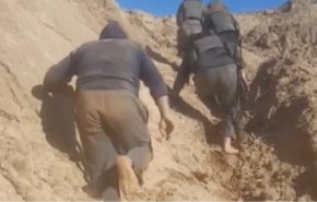 شاهد..فيديو مقاتلي القسام وهم 'حفاة' يثير تفاعلا.. ما السبب؟