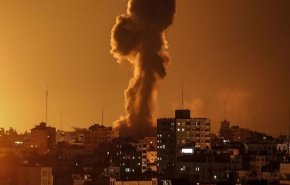 70 شهيدا وعشرات الإصابات في قصف العدوان الصهيوني على مخيم المغازي وسط غزة