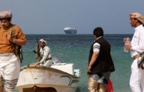 القوات اليمنية تستهدف سفينة في البحر الأحمر والسبب..