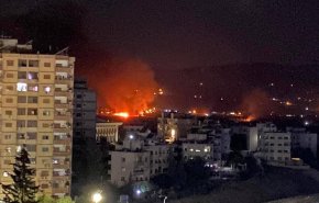 حمله هوایی رژیم صهیونیستی به حومه دمشق و مقابله پدافندی ارتش سوریه 