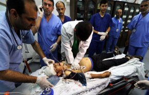'سوف نبقى هنا'.. ترنيمة المقاومة تنشدها طواقم طبية بغزة +فيديو