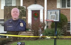 خودکشی یک گروهبان پلیس نیویورک بعد از به قتل رساندن اعضای خانواده‌اش 