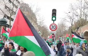 بالفيديو..مظاهرات حاشدة في باريس تنديدا بمجازر الاحتلال في غزة