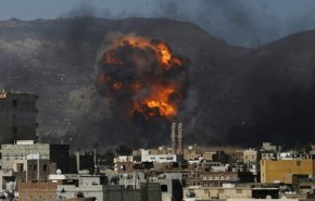 عدوان أميركي بريطاني يستهدف العاصمة اليمنية صنعاء بعدد من الغارات
