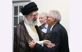 پیام تسلیت رهبر انقلاب اسلامی در پی درگذشت دکتر کریم مجتهدی
