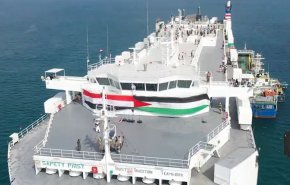 شاهد.. حفلات شعبية يمنية على متن السفينة 'الإسرائيلية' المحتجزة