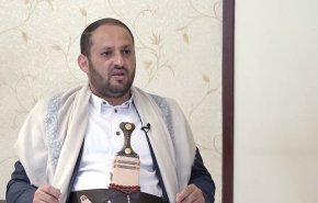فيديو خاص: قيادي يمني يكشف حقيقة علاقة ايران بالضربات اليمنية