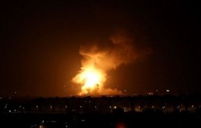 شنیده شدن صدای انفجار در پایگاه اشغالگران آمریکایی در شرق سوریه
