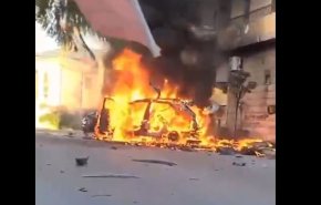 بالفيديو: مسيرة الاحتلال تستهدف سيارة جنوبي لبنان واصابة شخصين 