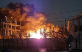 آتش‌سوزی شرکت تولیدکننده مواد شیمیایی در شهرقدس + فیلم