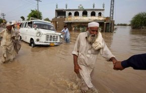 ايران تؤكد استعدادها لارسال مساعدات لمنكوبي فيضانات باكستان