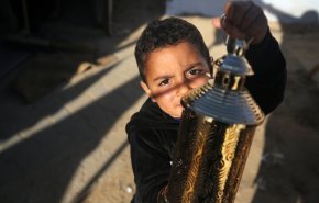 أهالي غزة يحيون شعائر شهر رمضان بين الأنقاض رغم العدوان 