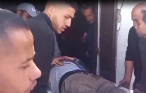رژیم صهیونیستی باز هم صف دریافت کنندگان غذا در غزه را بمباران کرد/ 7 نفر به شهادت رسیدند+ ویدیو