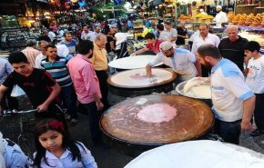 سوريا: إحتفالات بحلول عيد الفطر رغم الظروف الإقتصادية الصعبة  