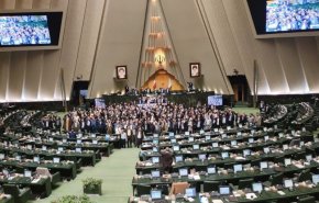 البرلمان الإيراني يعلن دعمه لعملية الحرس الثوري ضد كيان الاحتلال