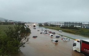 افزایش تلفات بارندگی و سیل شدید در عمان