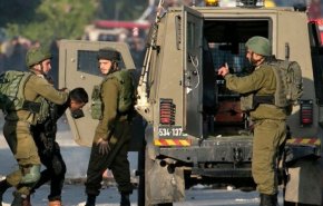 یورش گسترده صهیونیست‌ها به کرانه باختری/ شمار زیادی بازداشت شدند
