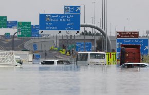 فيضانات دبي، تهز صورة المدينة المثالية 