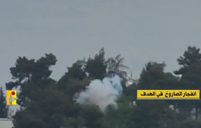 لحظة استهداف حزب الله مقر قيادة كتيبة للواء غولاني بمستوطنة المنارة