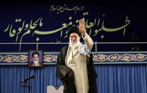 قائد الثورة الاسلامية سيستقبل حشدا من المعلمين 