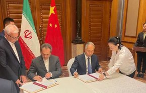 إيران والصين توقعان مذكرة تفاهم لتعزيز التعاون الزراعي