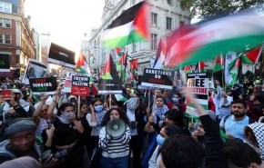 مظاهرات حاشدة أمام البرلمان البريطاني تأييدا للفلسطينيين بذكرى النكبة 