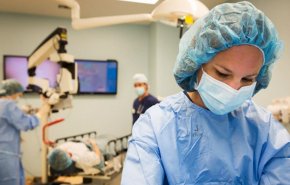 فشل في ثاني عملیة جراحیة لزراعة كلية خنزير لإنسان 