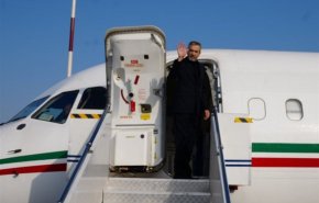 المشرف على الخارجية الإيرانية يتوجه إلى جدة