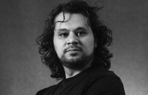 ماذا قال الشاعر تميم البرغوثي في رثاء القائد يحيى السنوار؟