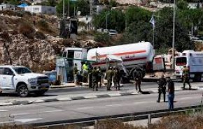 إصابتان في عملية دهس ثانیة قرب حزما شمالي القدس المحتلة 