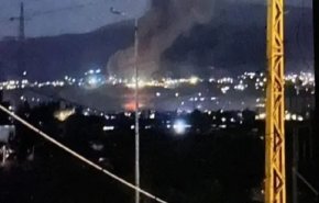 لأول مرة منذ وقف إطلاق النار..الاحتلال يهاجم جوا في عمق لبنان
