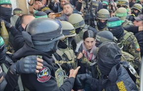 حماس: مشاهد تسليم أسرى الاحتلال يؤكد وحدة قوى المقاومة في الميدان