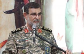 العميد تنكسيري يكشف خصائص هامة لبارجة 