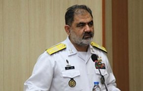 غواصات وصواريخ جديدة تنضم قريبا للبحرية الايرانية
