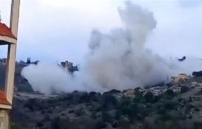 قوات الاحتلال تحرق منازل وممتلكات مدنيين في عديسة جنوبي لبنان + فيديو