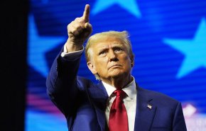 ترامب يصف مواطنيه الأمريكيين بـ'الجبناء' و'الحمقى'و'الأغبياء'!!