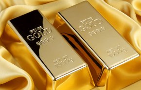 مسؤول إيراني : إستيراد 96 طناً من الذهب بقيمة 7.6 مليار دولار جواً