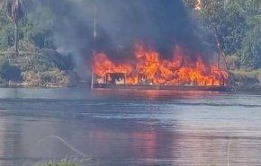 كارثة نهر الكونغو.. اشتعال النيران في قارب يودي بحياة 143 شخصاً